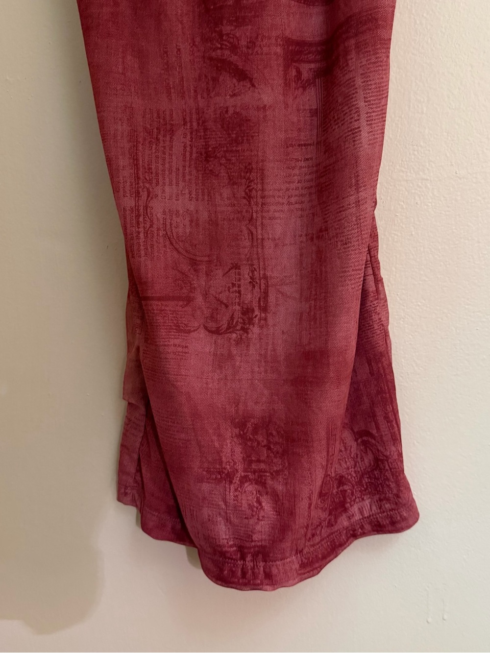CHYRII Red Lace Trim Body con Dress - NWT - Picture 4 of 8